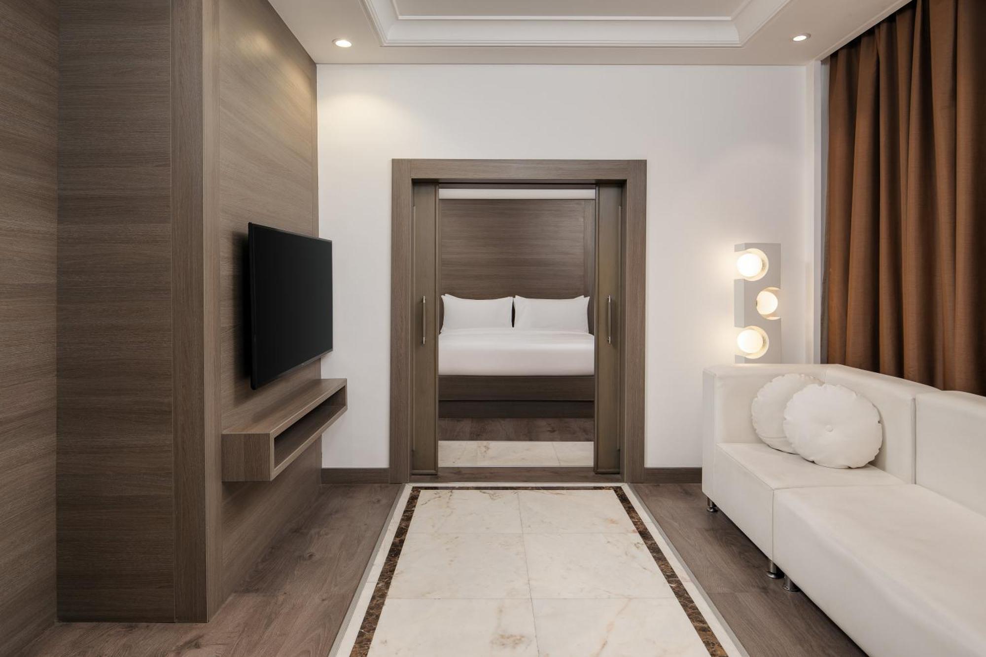 Carlton Al Moaibed Hotel Dammam Exterior foto Suite